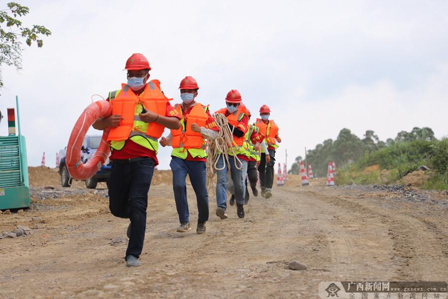 賀巴高速公路最新進(jìn)展報(bào)告